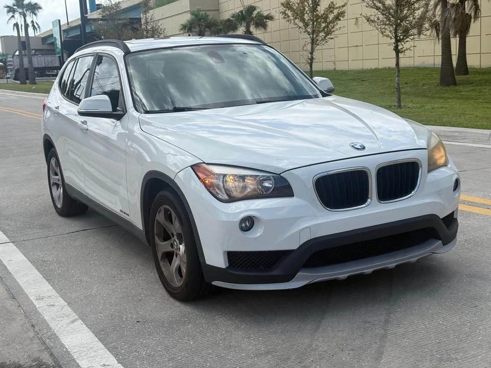 2015 BMW E84 X1 - Image 3 of 8