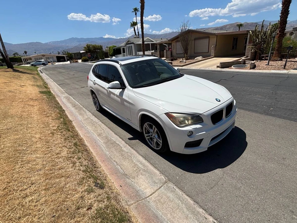 2015 BMW E84 X1 - Image 4 of 9