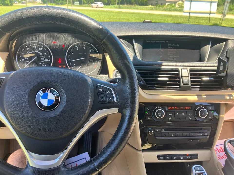 2015 BMW E84 X1 - Image 8 of 17