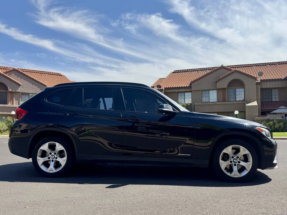 2015 BMW E84 X1 - Image 2 of 10