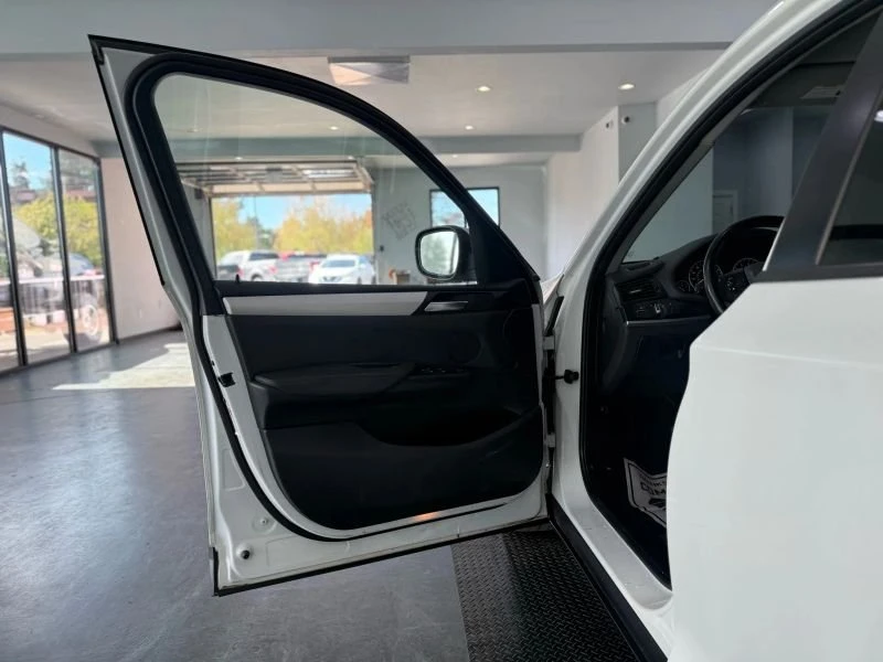 2015 BMW F25 X3 - Image 10 of 20