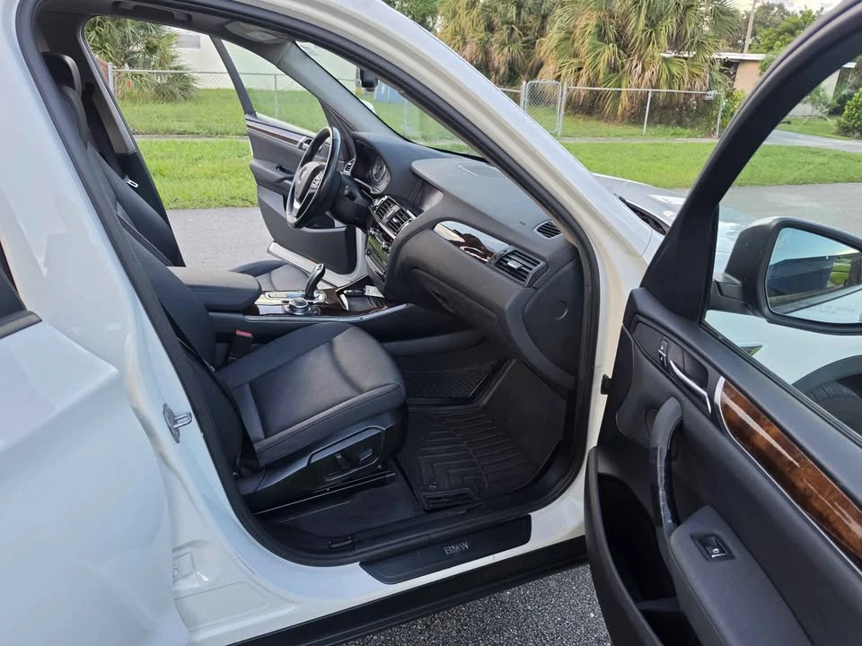 2015 BMW F25 X3 - Image 12 of 16