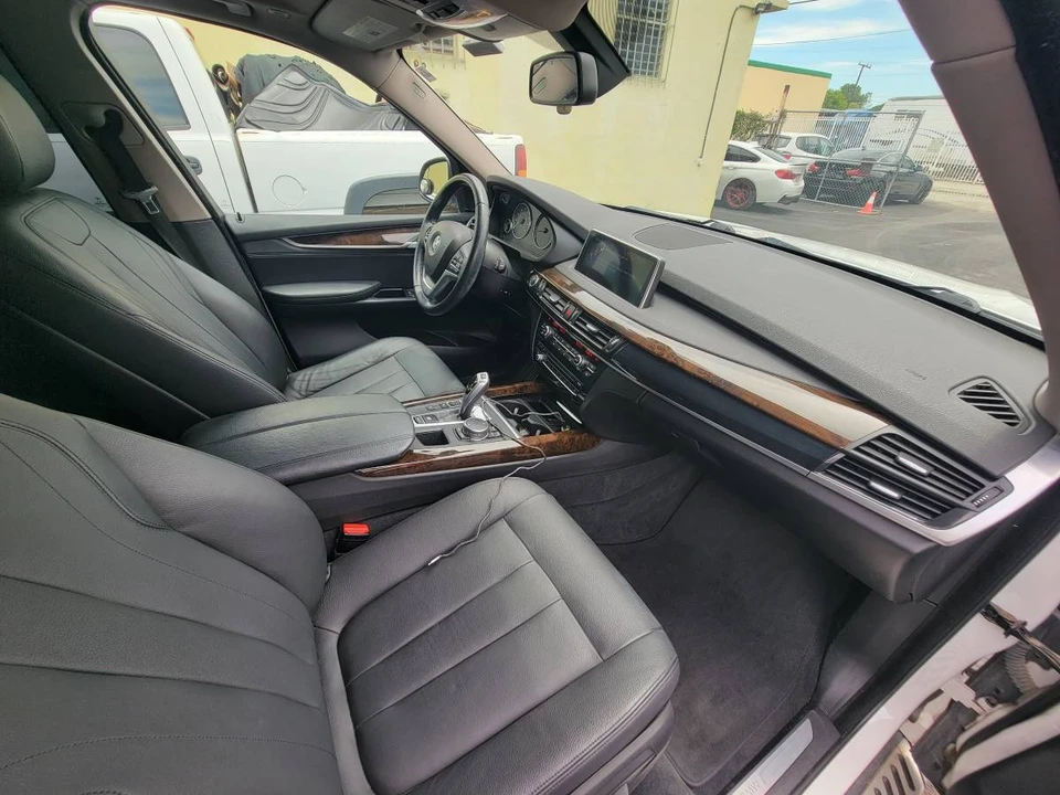 2015 BMW F15 X5 - Image 15 of 17
