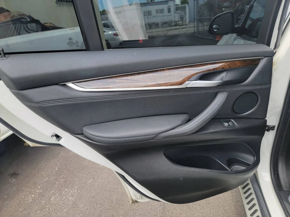 2015 BMW F15 X5 - Image 9 of 17