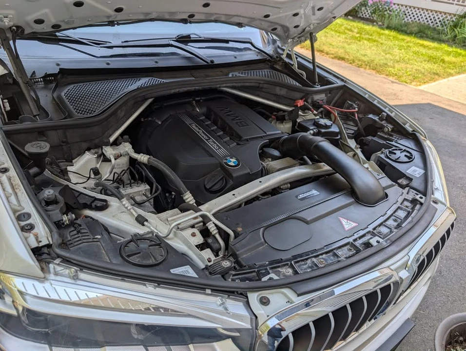 2015 BMW F15 X5 - Image 2 of 20