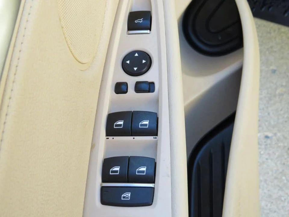 2015 BMW F15 X5 - Image 16 of 20