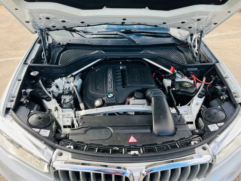 2015 BMW F15 X5 - Image 11 of 20