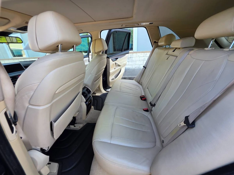 2015 BMW F15 X5 - Image 13 of 24