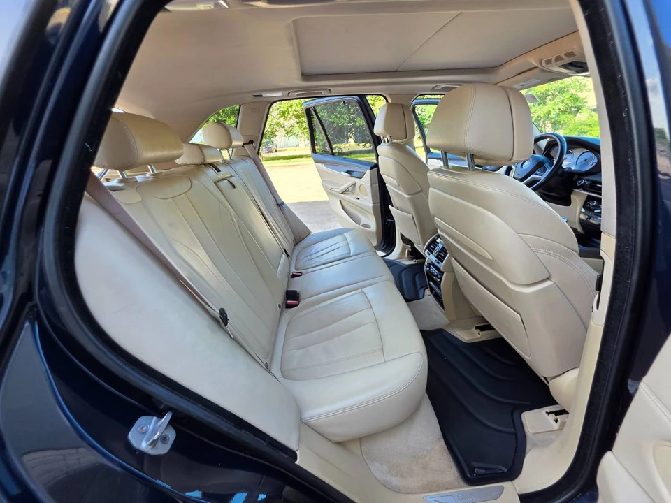 2015 BMW F15 X5 - Image 14 of 24