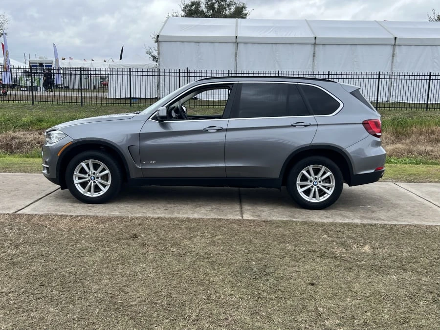 2015 BMW F15 X5 - Image 2 of 9