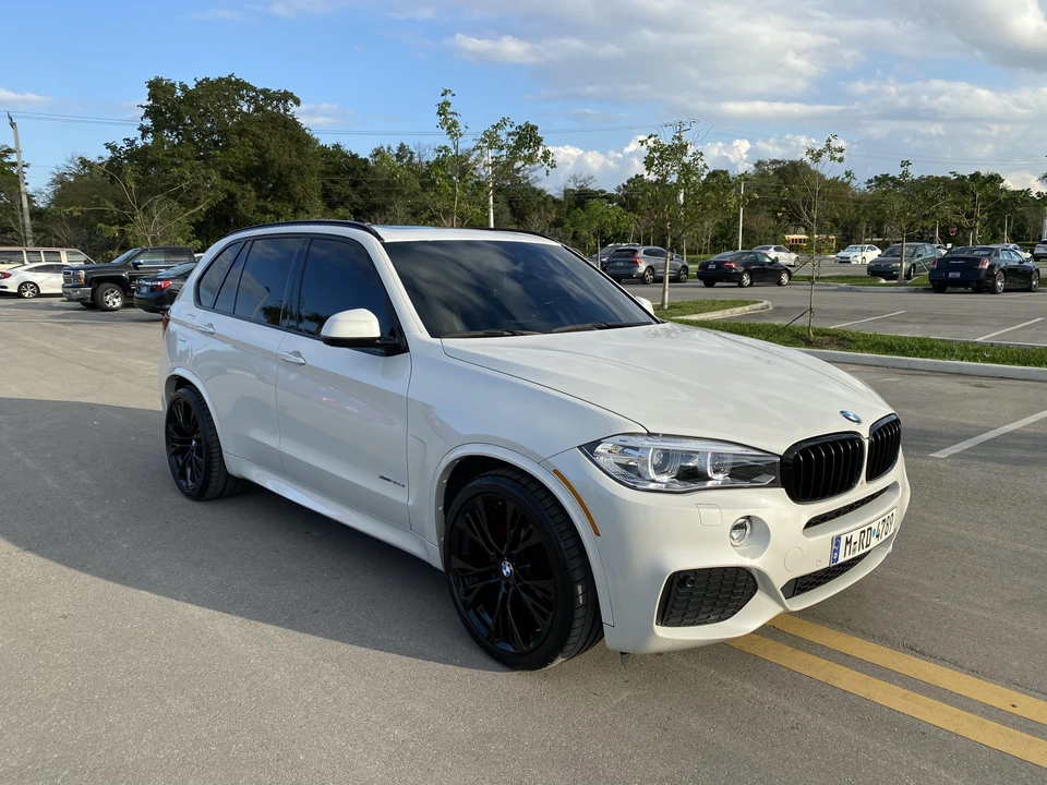 2015 BMW F15 X5 - Image 11 of 31