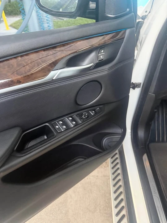 2015 BMW X5 - Image 9 of 19