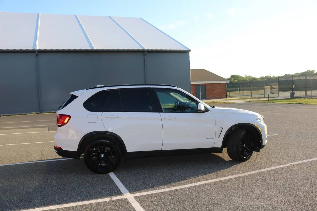 2015 BMW F15 X5 - Image 2 of 12