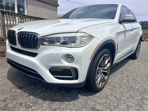 2015 BMW X6 xDrive35i Sport Utility 4D