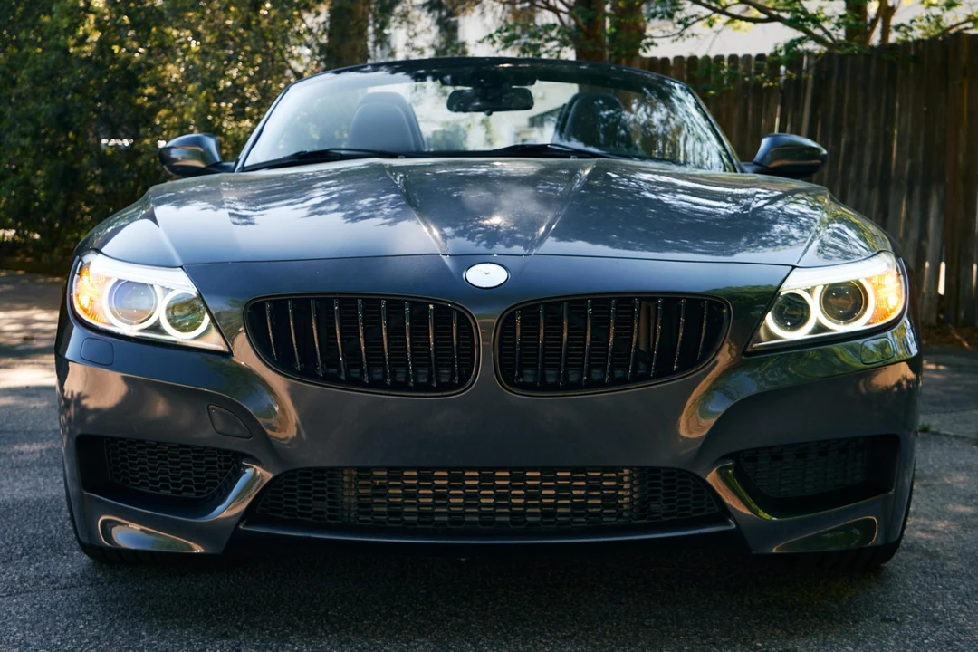 2015 BMW E89 Z4 Roadster - Image 2 of 31