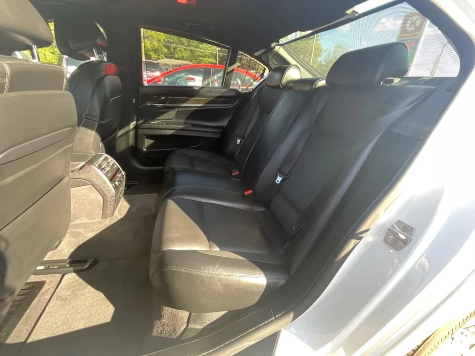 2015 BMW Alpina B7 - Image 13 of 20