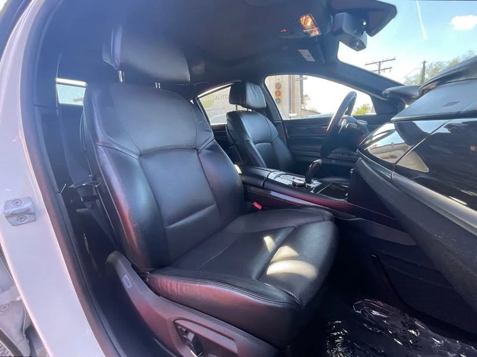 2015 BMW Alpina B7 - Image 12 of 20