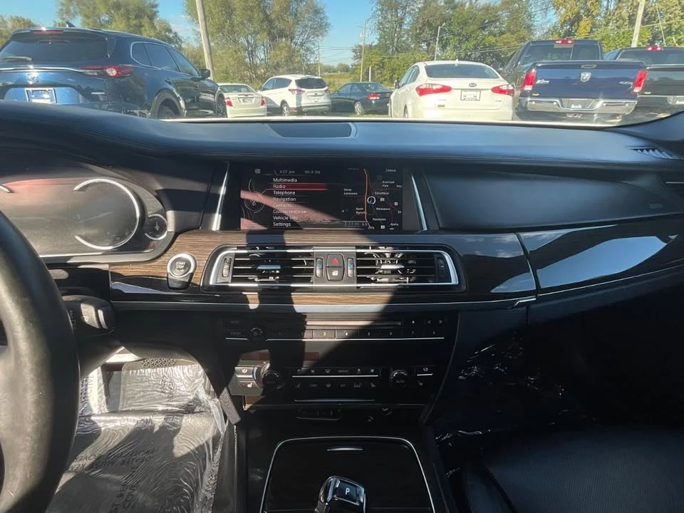 2015 BMW Alpina B7 - Image 19 of 20