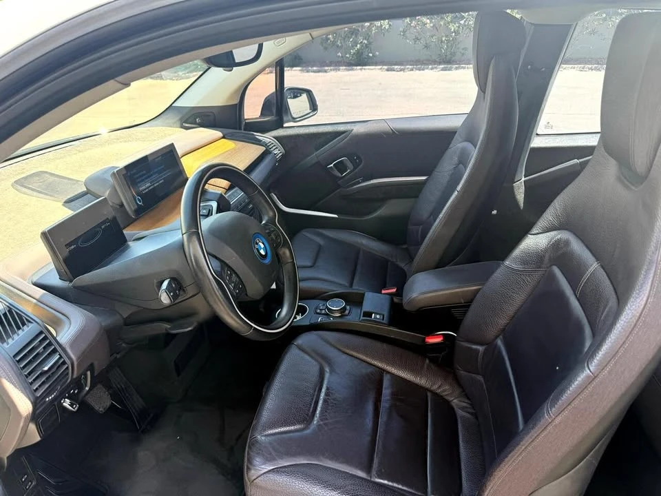 2015 BMW i3 - Image 6 of 6