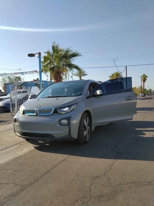 2015 BMW i3 - Image 2 of 20