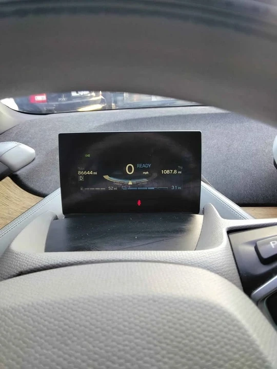 2015 BMW i3 - Image 15 of 20