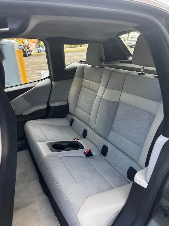 2015 BMW i3 - Image 6 of 11