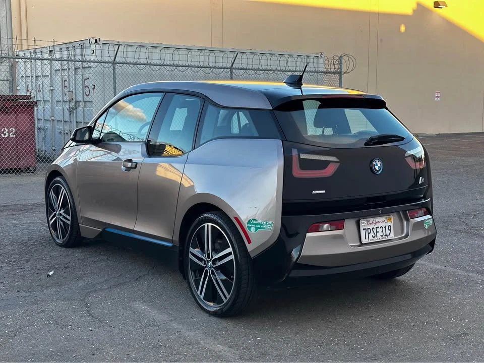 2015 BMW i3 - Image 4 of 6
