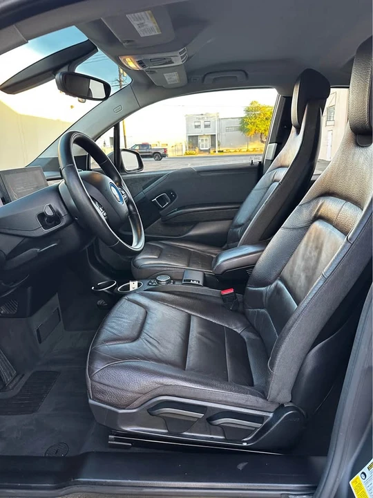 2015 BMW i3 - Image 5 of 6