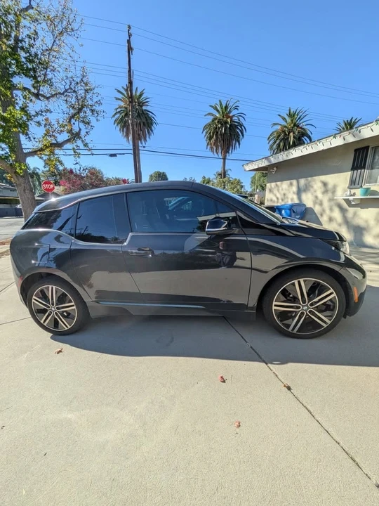 2015 BMW i3 - Image 5 of 18