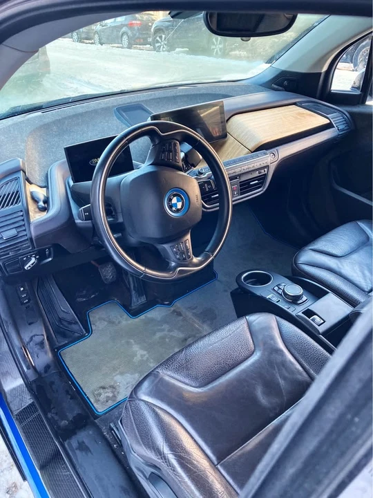 2015 BMW i3 - Image 8 of 12