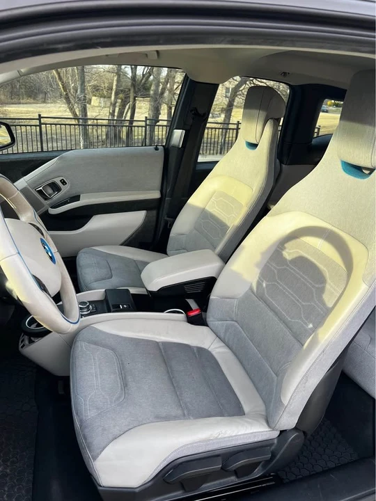 2015 BMW i3 - Image 9 of 9