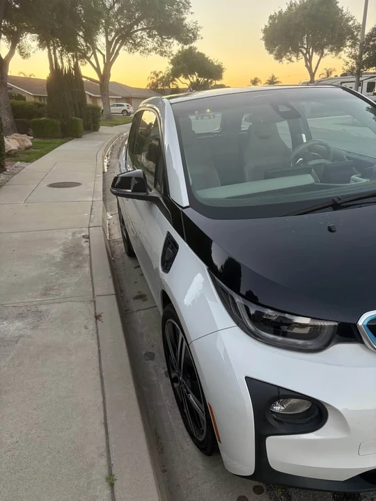2015 BMW i3 - Image 3 of 12