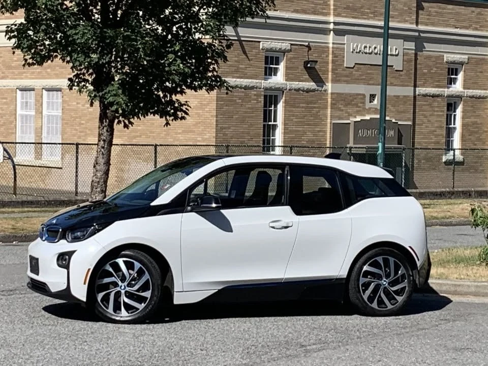 2015 BMW i3 - Image 3 of 18