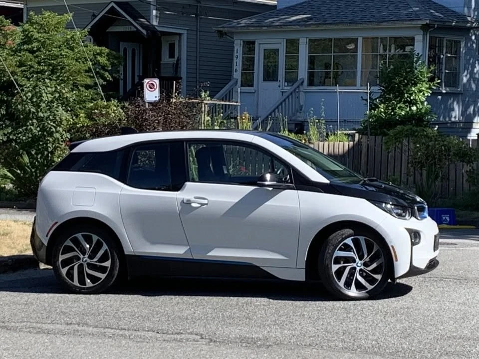 2015 BMW i3 - Image 5 of 18