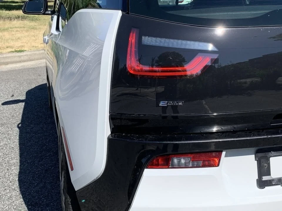 2015 BMW i3 - Image 8 of 18