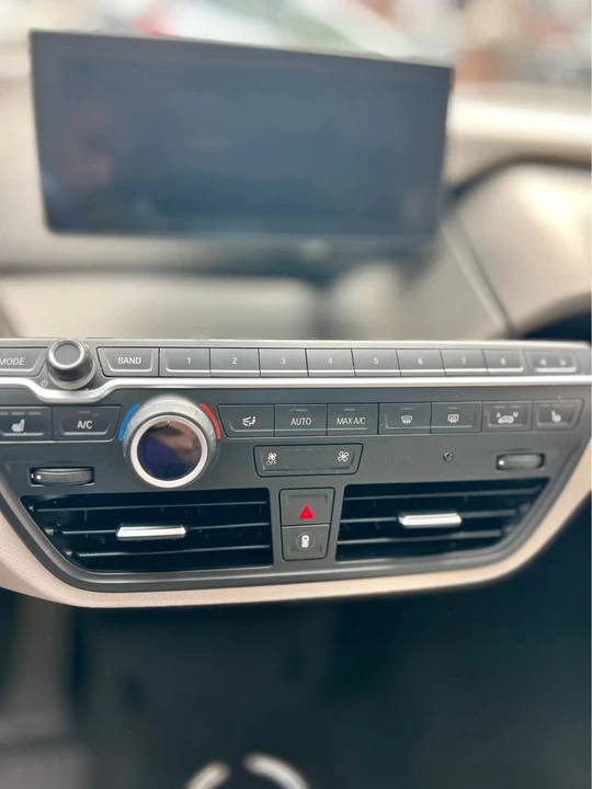 2015 BMW i3 - Image 19 of 19