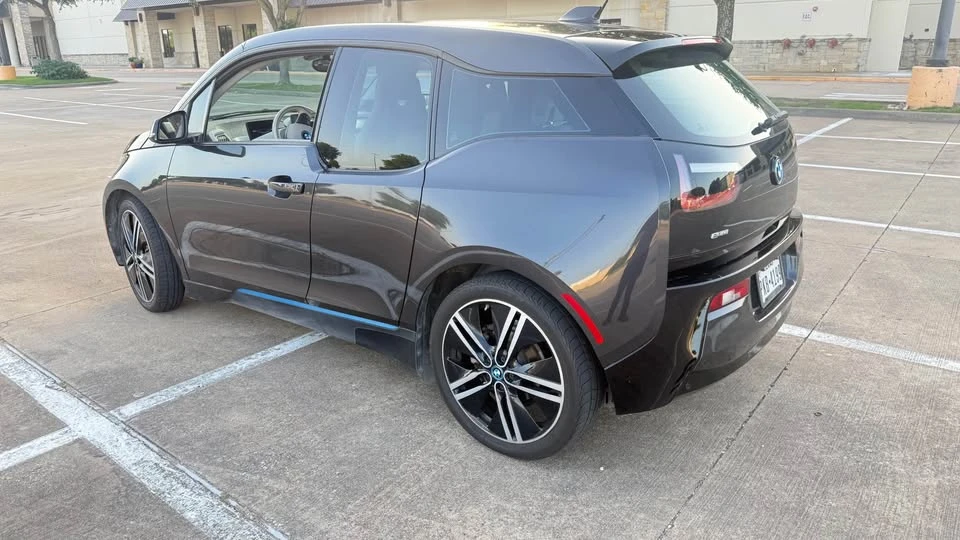 2015 BMW i3 - Image 5 of 13