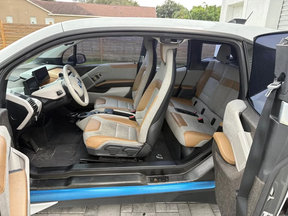 2015 BMW i3 - Image 6 of 9