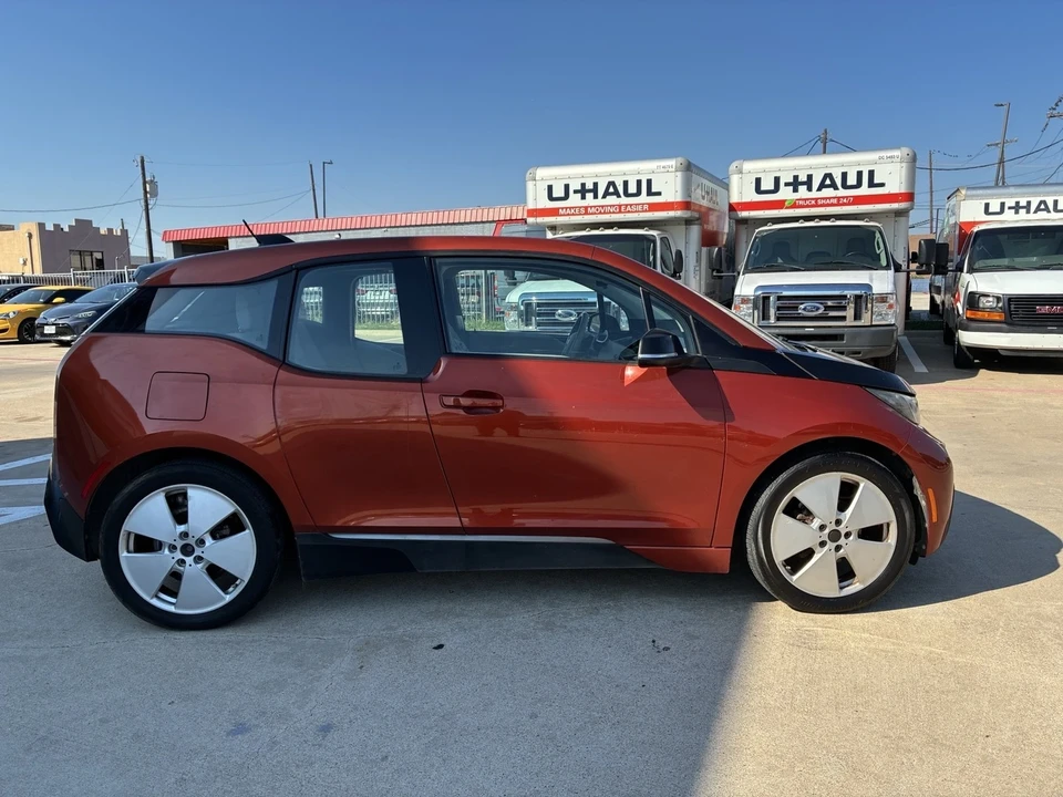 2015 BMW i3 - Image 4 of 13