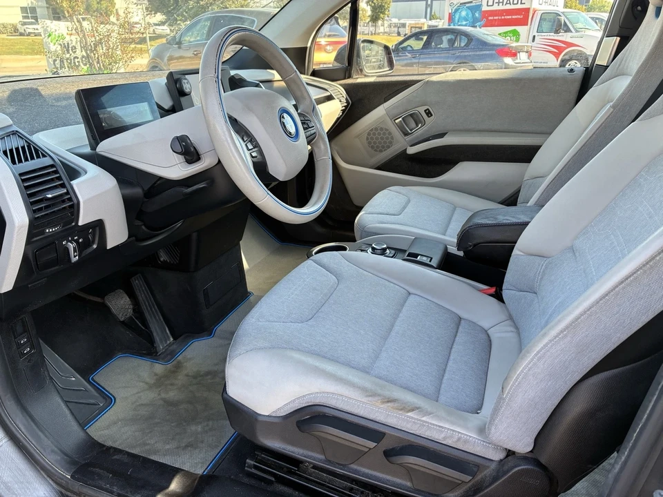 2015 BMW i3 - Image 8 of 13