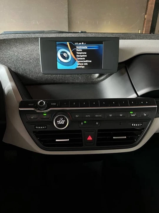 2015 BMW i3 - Image 6 of 6