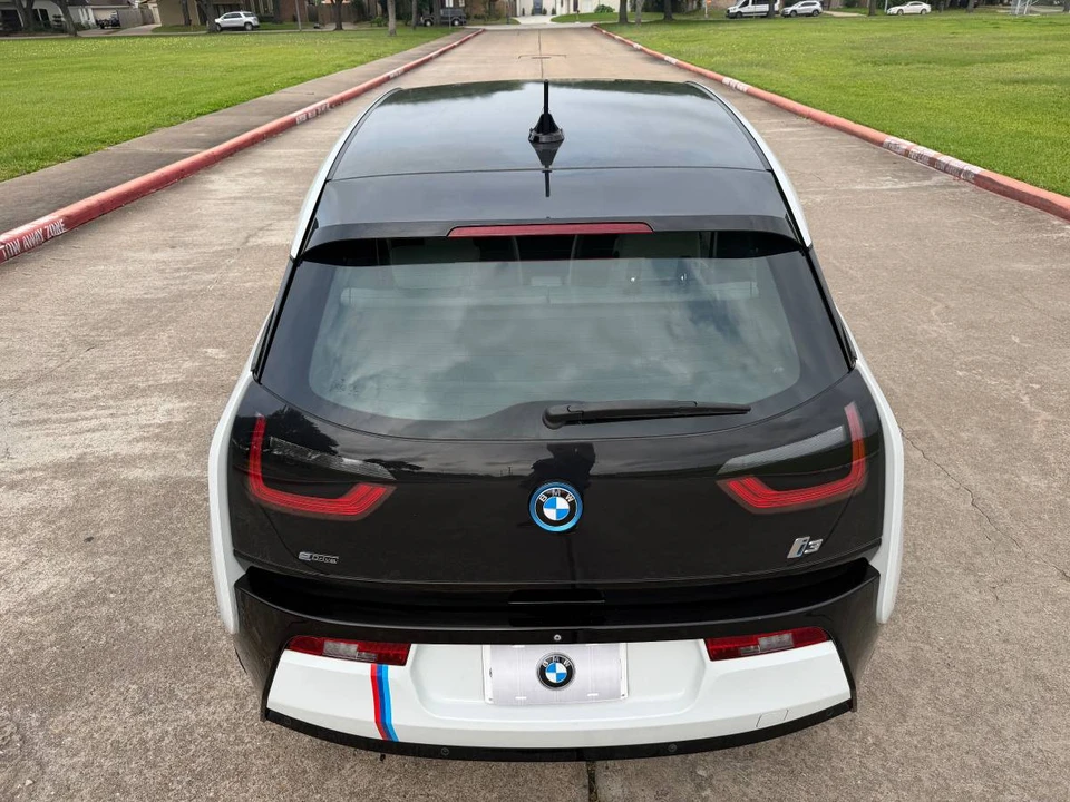 2015 BMW i3 - Image 8 of 24