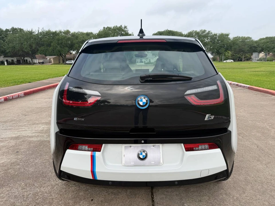 2015 BMW i3 - Image 6 of 24