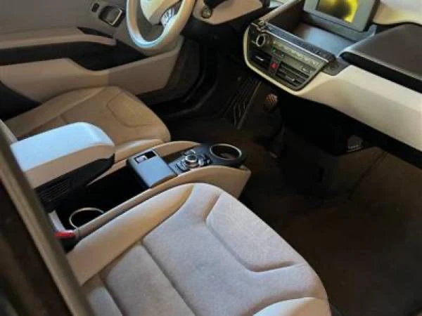 2015 BMW i3 - Image 5 of 9