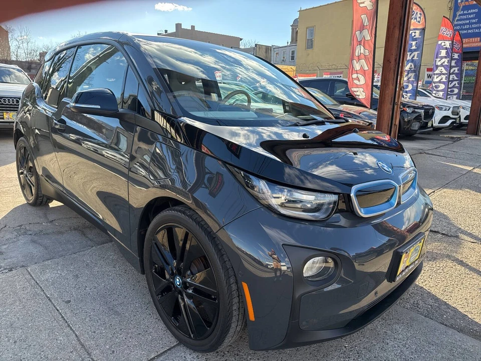 2015 BMW i3 - Image 2 of 21