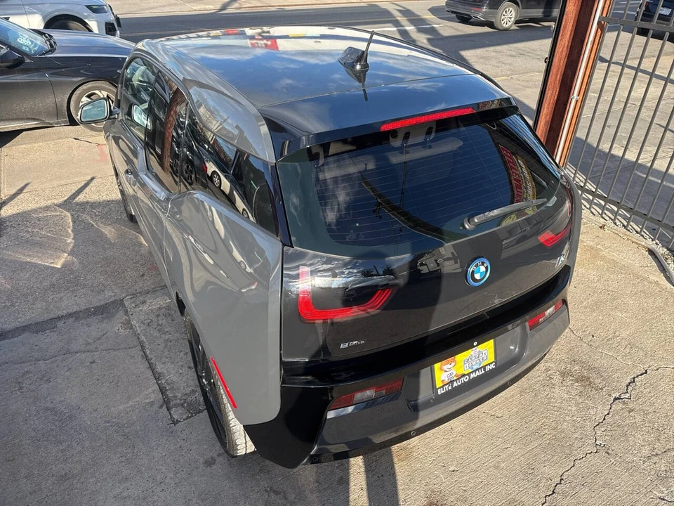 2015 BMW i3 - Image 10 of 21