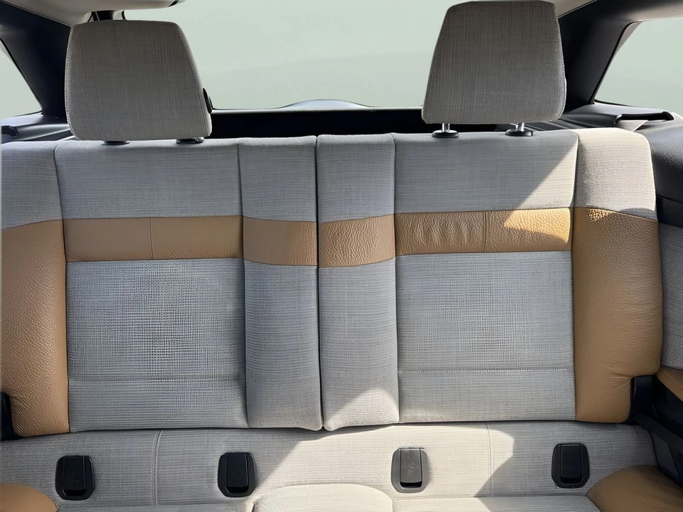 2015 BMW i3 - Image 10 of 21