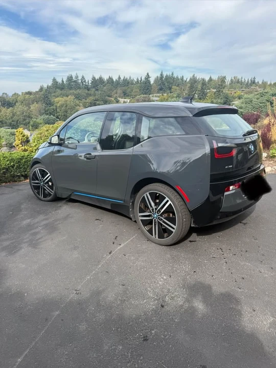 2015 BMW i3 - Image 4 of 8