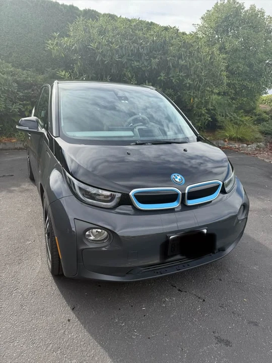 2015 BMW i3 - Image 2 of 8