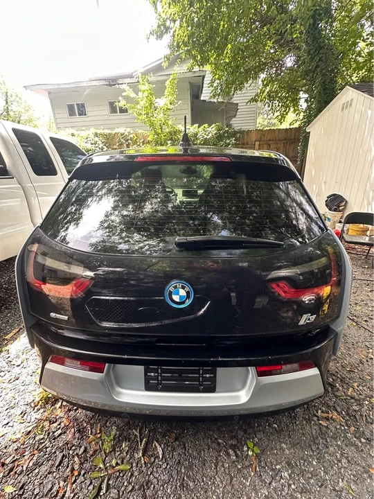 2015 BMW i3 - Image 5 of 17